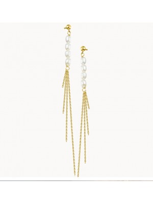 Pendientes largos en oro amarillo con cadenas y perlas de Lecarré